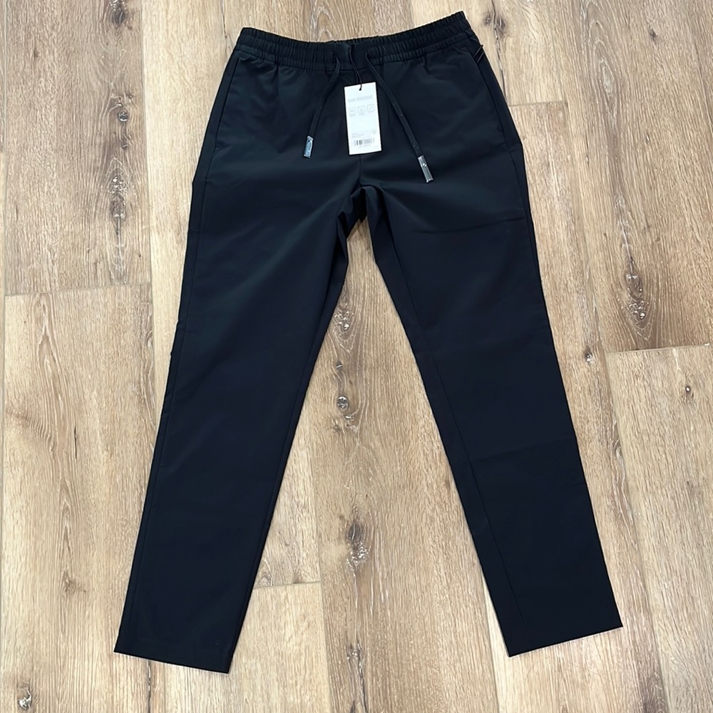 NWT easy tech pants size medium